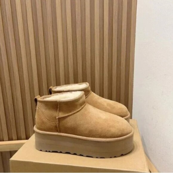 UGG Womens classic ultra mini platform boots Chestnut - Picture 3 of 8